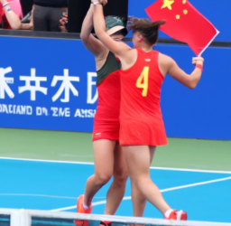 [DK3-2胜过T1，晋级S14世界赛！Aiming的女枪伤害爆表]
根据全球梦体育团队足球分析，编写一个原创吸引人的标题。