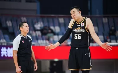 [🏀辽宁对阵青岛：青岛外援力压阵容，目标连胜两场，辽宁全华班本次主要是练兵]